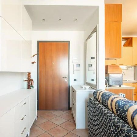 Suite Con 2 Balconi - 6 Guest Prato  Bagian luar foto